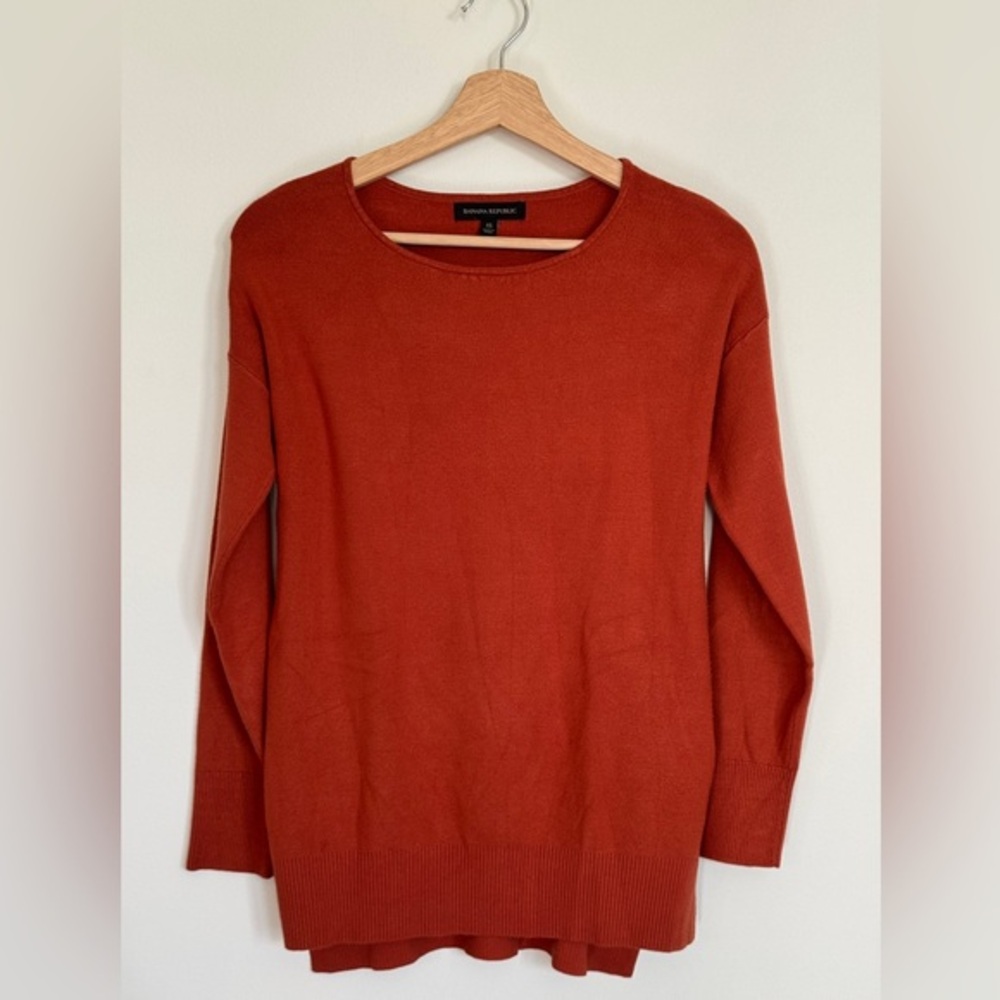 Banana Republic Rust Knit Top